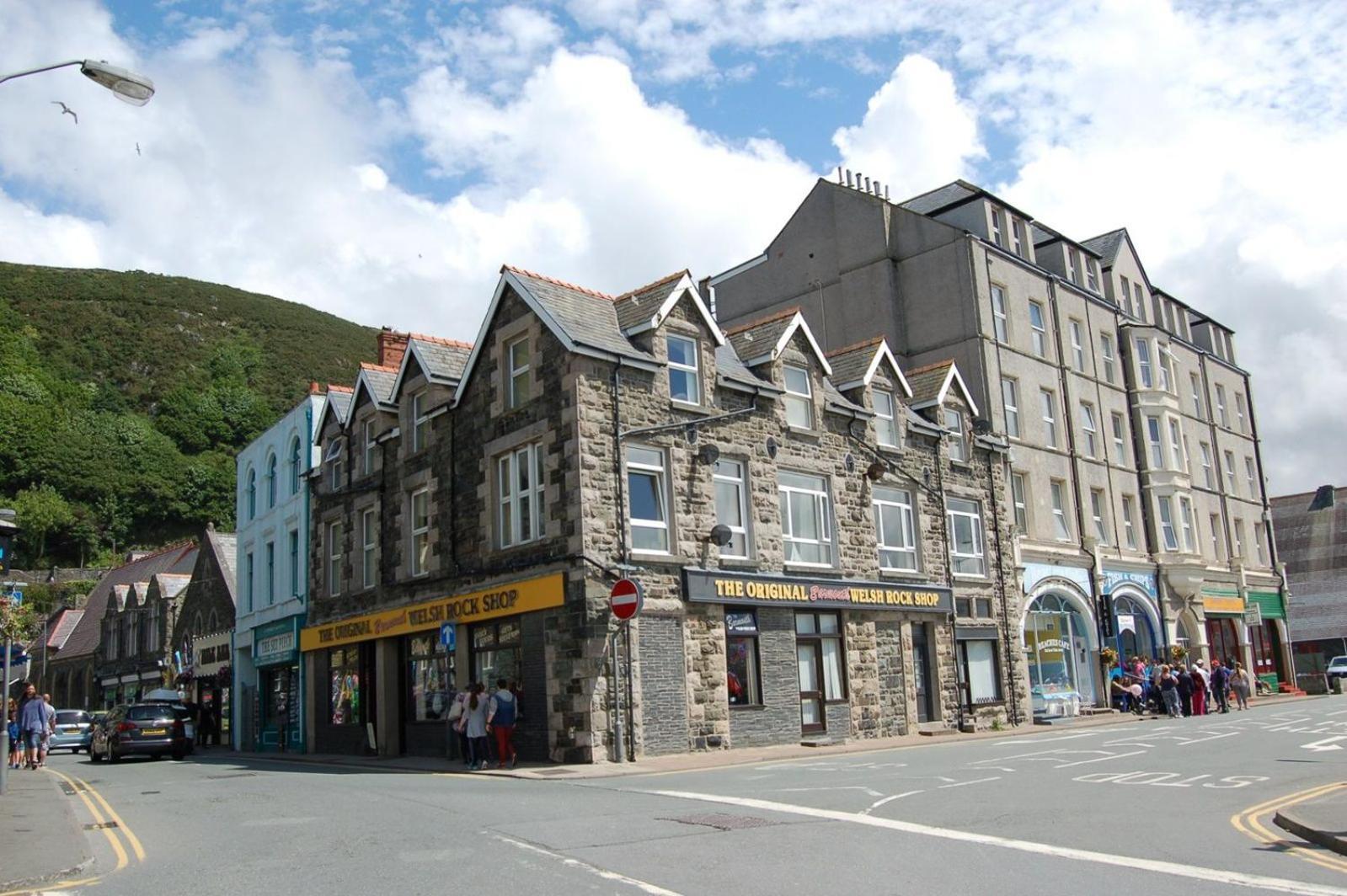 Beach Vista Apartment Three In Barmouth Exterior photo